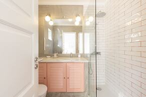 Coastal Charm Chalet by Cadenzalux
