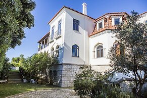 Seafront Manor by Cadenzalux