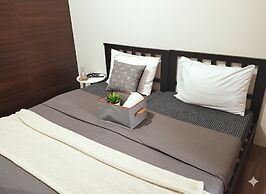Makati Center Prime Accommodations