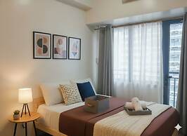 Makati Center Prime Accommodations