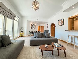 Upgraded 2BR Apartment at the Beach - Shoreline 1