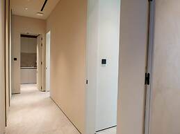 High End 4BR Penthouse With Private Pool and Skyline Views
