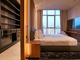High End 4BR Penthouse With Private Pool and Skyline Views