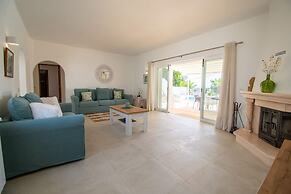 Pomba Beautifully Renovated With Heated Pool