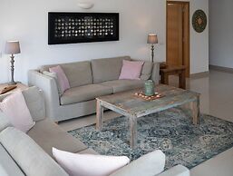 16 Centeanes Fabulous Location Just Short Walk t