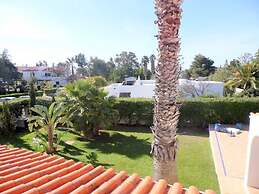 16 Centeanes Fabulous Location Just Short Walk t