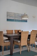 16 Centeanes Fabulous Location Just Short Walk t