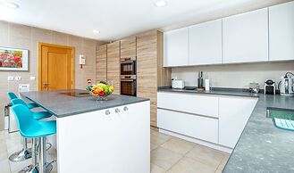 Albatroz Gorgeous Spacious Villa IN Carvoeiro