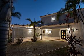 Albatroz Gorgeous Spacious Villa IN Carvoeiro