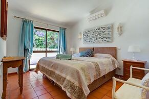 Sequana Fabulous Spacious Villa Perfect for Fami