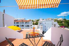 Apt Ruca Centrally Located Modernized Loft With C