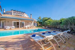 Casa Bela Vista in Est Mbar