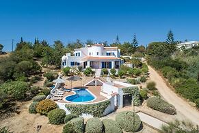 Engenho Three Bed Villa With Beautiful Countrysi