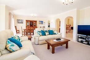 Casa Filipa Upper Floor