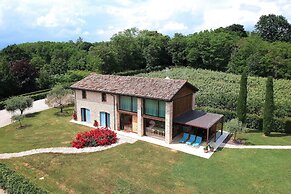 Villa Montello Pool Jacuzzi Ac Wifi