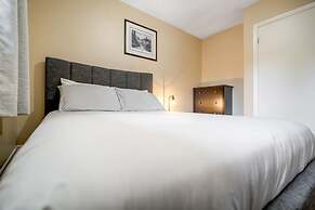 Charming 3BR Home in Quiet Kitchener Neighborhood