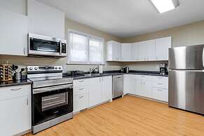 Charming 3BR Home in Quiet Kitchener Neighborhood