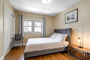 Charming 3BR Home in Quiet Kitchener Neighborhood