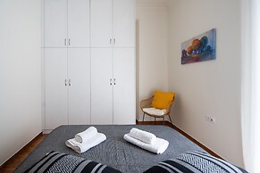 LIV - Charming 3BD in Athens Vibrant Downtown