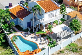 Homey Vacation Retreat