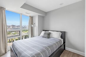 Toronto Waterfront Stay