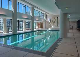 Toronto Waterfront Stay