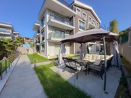 Flower City Suites