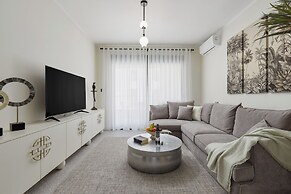 Dimitris Residence