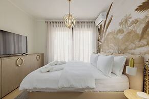 Dimitris Residence