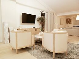 Dimitris Residence
