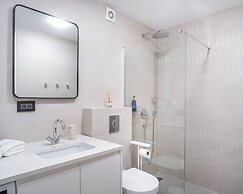 Dimitris Residence