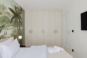 Dimitris Residence