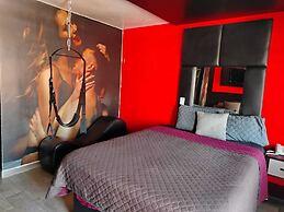 LIZVAN HOTEL MOTEL
