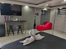 LIZVAN HOTEL MOTEL