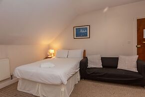 Ricky Road Guest House