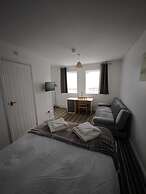 Ricky Road Guest House