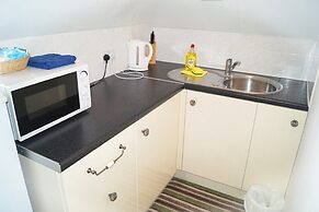 Ricky Road Guest House