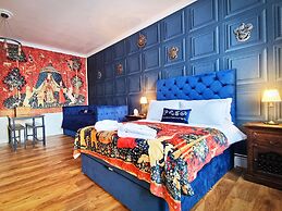 Ricky Road Guest House