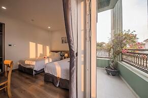 Bee Luxury Da Lat Hotel