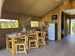 WoCAL Resort Ke Ga