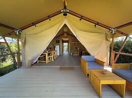 WoCAL Resort Ke Ga