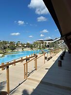 WoCAL Resort Ke Ga