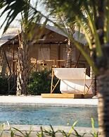WoCAL Resort Ke Ga