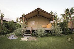WoCAL Resort Ke Ga