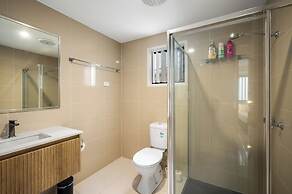Smart Suites Self Check-in Apartments - 144 Dixon