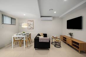 Smart Suites Self Check-in Apartments - 144 Dixon