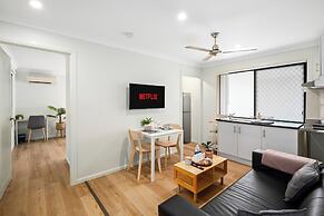 Smart Suites Self Check-in Apartments - 144 Dixon