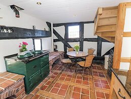 Wyre Court Cottage