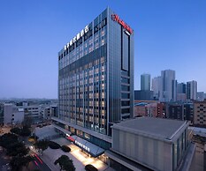 HamptonHiltonChengduRailwayNorthStation