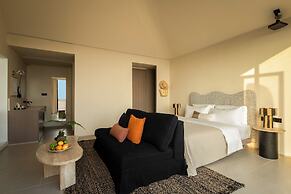 Miyue Roman Holiday Bubble Pool hotel